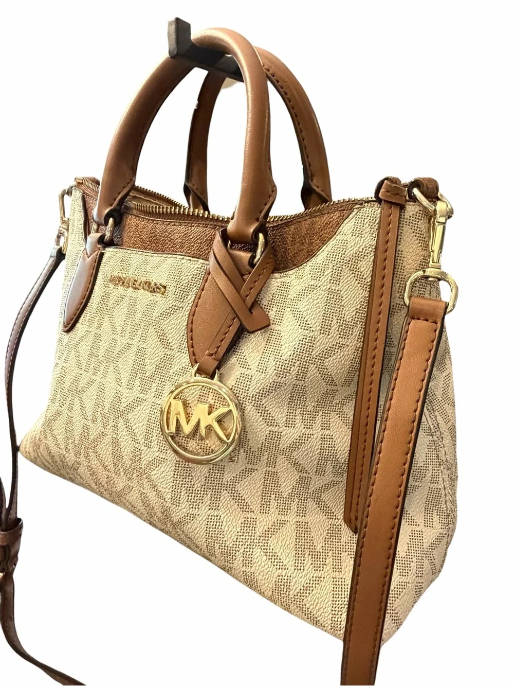Michael Kors logo gray